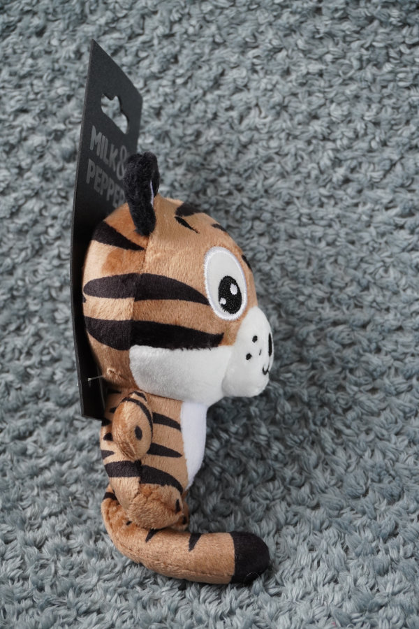 Doudou Rafi Petit Tigre - Milk & Pepper (13 cm) – Image 3